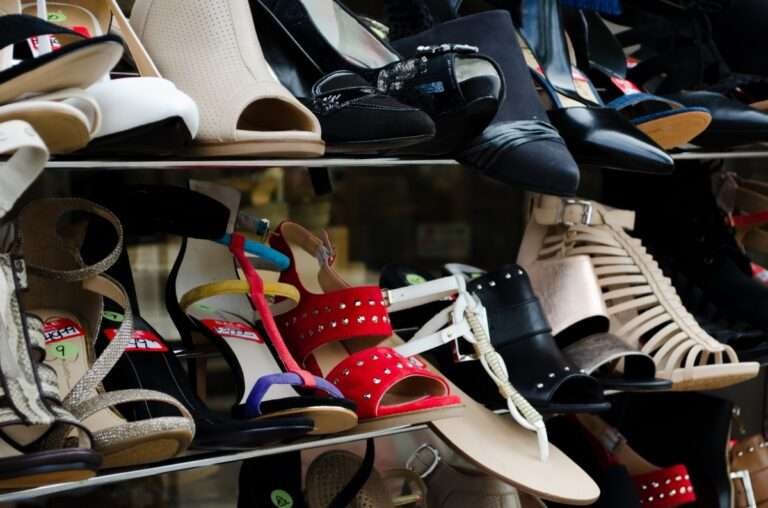 Shoe rack as per Vastu