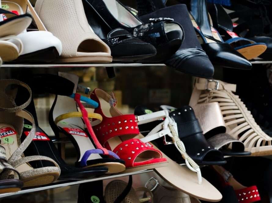 Shoe rack as per Vastu