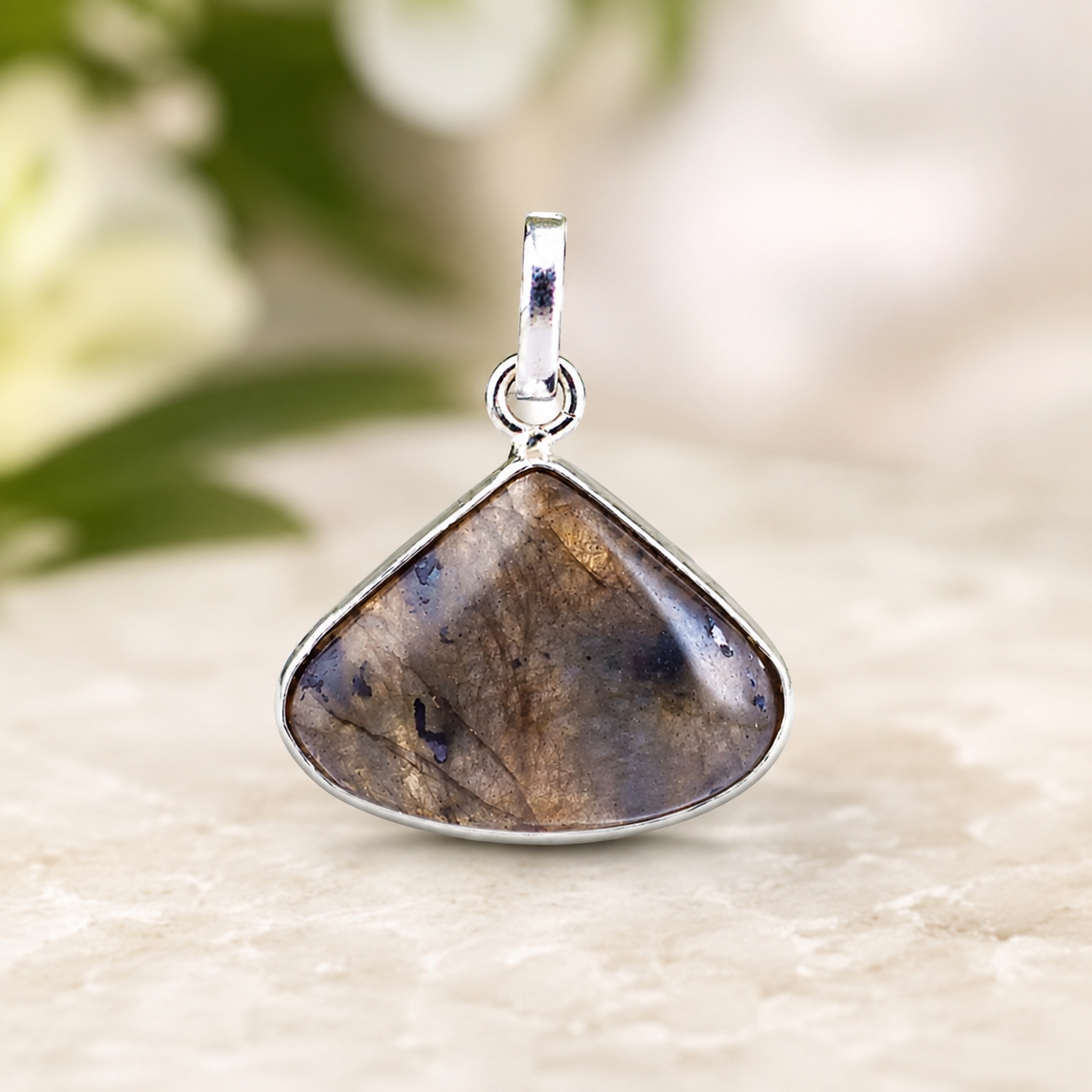 Labradorite Pendant