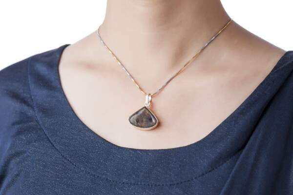 Labradorite Pendant